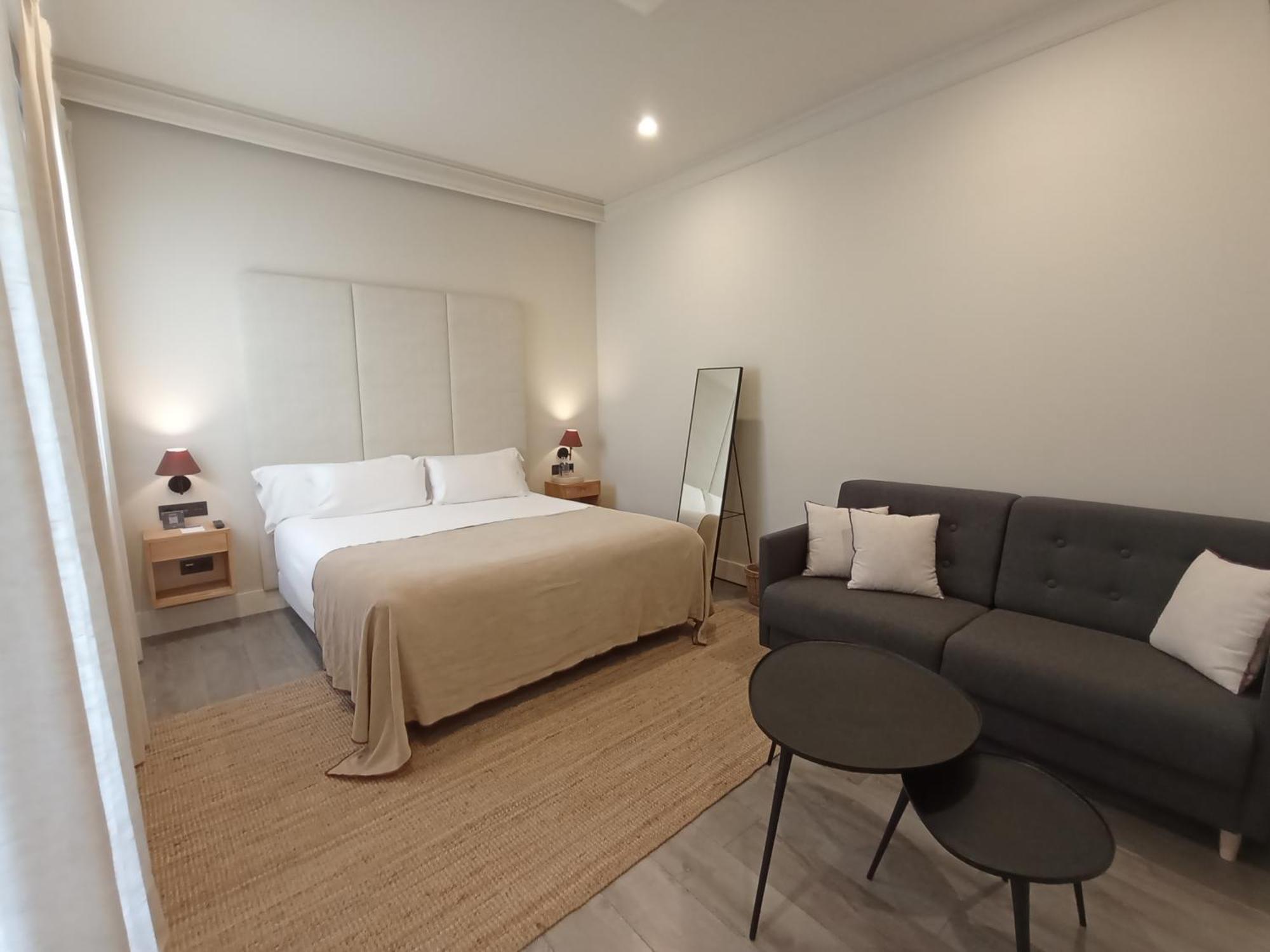 Uma Suites Parada Del Marques Sevilha Exterior foto