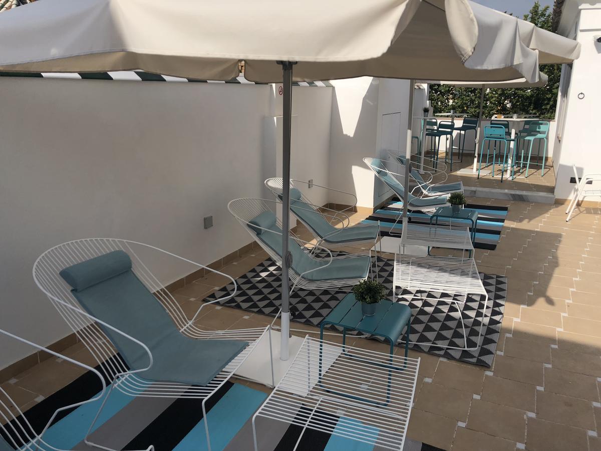 Uma Suites Parada Del Marques Sevilha Exterior foto